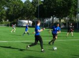 Laatste training S.K.N.W.K. JO11-1JM van seizoen 2022-2023 (partijtje tegen de ouders) (28/221)